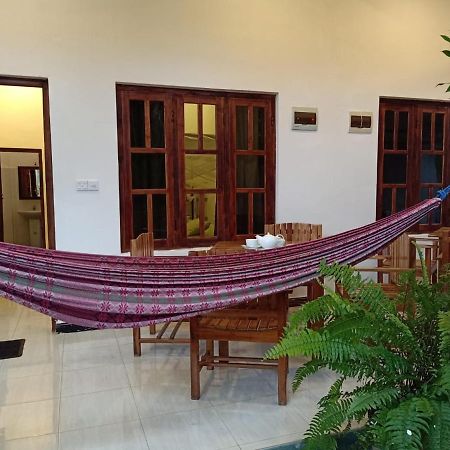 ארוגם Garden Cottage Arugambay מראה חיצוני תמונה