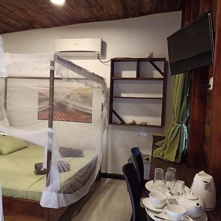 ארוגם Garden Cottage Arugambay מראה חיצוני תמונה