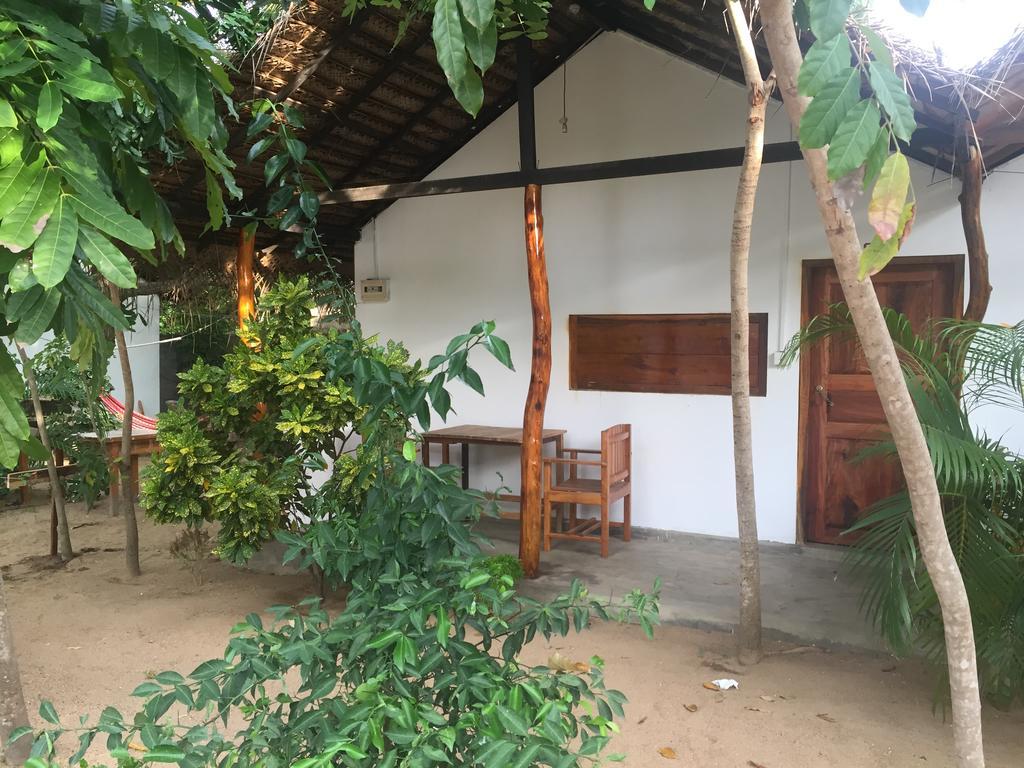 ארוגם Garden Cottage Arugambay מראה חיצוני תמונה